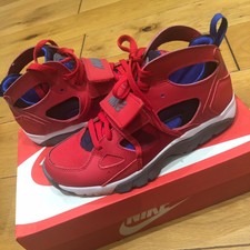 red huaraches high top