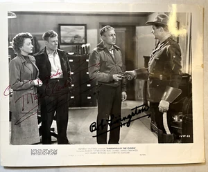 Robert Livingston & Mae Clarke Autographed B&W Photo Daredevils of the Clouds - Picture 1 of 4