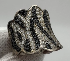 Vintage sterling silver 925 wide ring, zebra pattern design, US size 9, 9.67 g - Picture 1 of 13