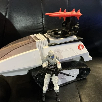 GI Joe Arctic HISS Incomplete With Driver 2009 - Image 1 of 3