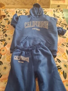 Stay Warm And Stay Comfy - Picture 1 of 4