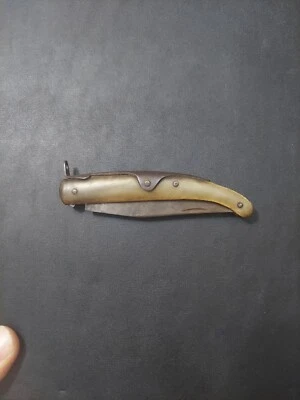 Navaja de bolsillo antigua con mango de cuerno Francia  Foto 1 de 4