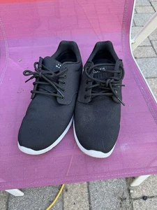 Travis Matthew Casual Men’s Shoes Size 11 - Picture 1 of 4