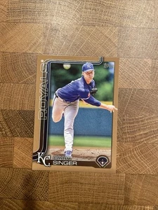 2025 Topps Series 1 BRADY SINGER GOLD PARALLEL /2025 #43 KANSAS CITY ROYALS - Picture 1 of 2