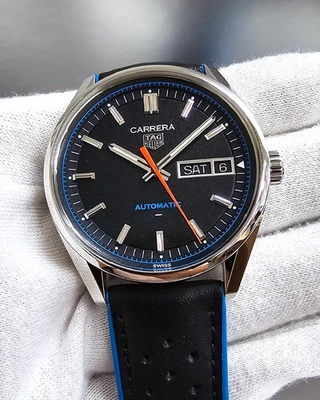 Reloj para hombre TAG HEUER Carrera Day-Date 41 mm esfera negra WDA2110.FC6614 Foto 1 de 4