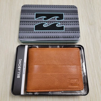 CARTERA PLEGABLE PARA HOMBRE QUIKSILVER NEGRA/GRIS CON CAJA DE REGALO DE HOJALATA Foto 1 de 4