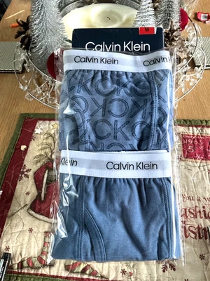 New Calvin Klein Boys boxer shorts pack of 2 Age 8-10 Medium  (split pack) - Image 1 of 3