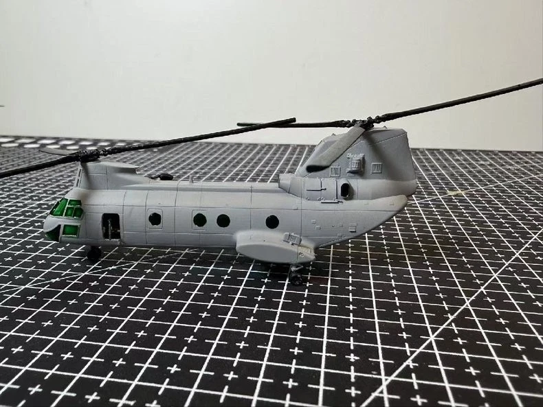 Impresión 3D 1/144 Helicóptero Americano CH46 Modelo Acabado Foto 1 de 4