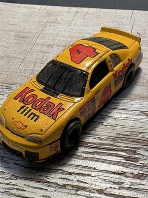 Sterling Martin 1996 Chevy Kodak película #4 1:64 NASCAR diecast Foto 1 de 4