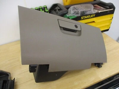 Jeep Commander 2008-2010 guantera compartimento de almacenamiento OEM beige tostado 08 09 10 Foto 1 de 3