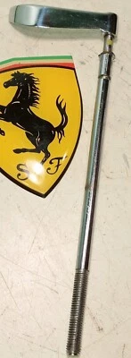 Manija de puerta exterior Ferrari 246 GT Dino_lado derecho_20130407_GENUINA Foto 1 de 4