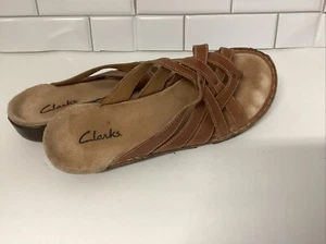 CLARKS SANDALS SIZE 10M #78859 TAN COLOR - Picture 1 of 4