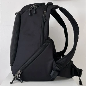 Case Logic DSB-103 Luminosity Large DSLR Camera Backpack – Excellent - Picture 1 of 14