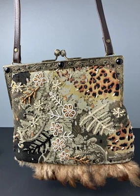 Bolso de Noche Christiana Tapiz con Cuentas - Borde de Plumas, Marco de Metal, Cartera Boho Foto 1 de 4