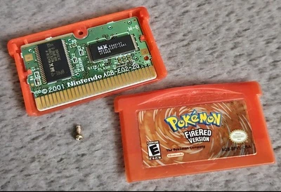 Pokemon Fire Red Version Genuine Nintendo Gameboy Advance NTSC USA - Image 1 of 4