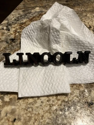 1x Emblema de guardabarros Lincoln Town Car 1981-1989 OEM Foto 1 de 4