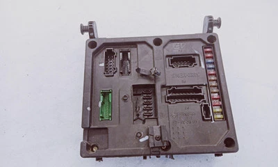 FORD GALAXY WGR Sicherungskasten S110730300I 1.9 Diesel 110kw 2002 27591258 - Immagine 1 di 4