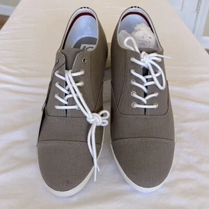 Fred Perry Trenton Canvas Sneaker - Picture 1 of 6