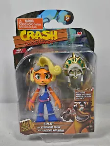 Crash Bandicoot COCO with KUPUNAWA Mask Stand Action Figure Wave 1 Series 1 - Picture 1 of 6