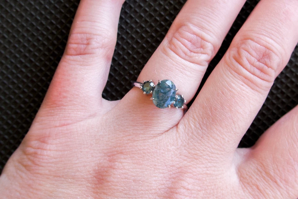 Anillo Moss Ágata y Zafiro Oro Blanco 14K Talla 5 Capucinne  Foto 1 de 4