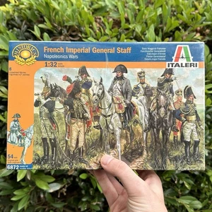 Italeri Historics Napoleonic French Imperial General Staff #6872 1:32 Model Kit - Picture 1 of 2