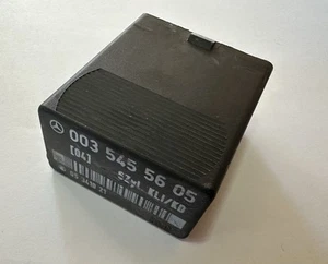 93-95 MERCEDES BENZ AC SYSTEM CUT OFF RELAY 0035455605 MERCEDES OEM 6zyl - Picture 1 of 2