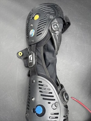 Ossur Rebound Cartilage Knee Brace Medium LM/RL  Functional Healing Adjustable - Image 1 of 4