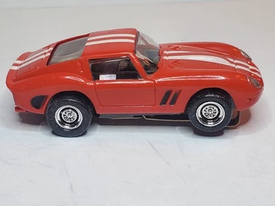AURORA FERRARI GT 250 TJET HO RANURA, CHASIS RECONSTRUIDO, LLANTAS CROMADAS NEUMÁTICOS NUEVOS Foto 1 de 4