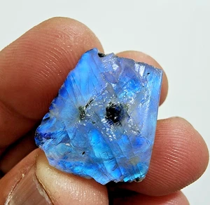 Amazing AAA+ White Rainbow Moonstone Rough 31 Crt Loose Gemstone Jewelry Making - Picture 1 of 8