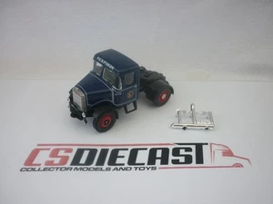 Corgi Modern Truck 1:50th Scale Heavy Haulage Scammell Highwayman Pickfords - Picture 1 of 3