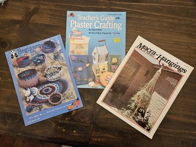 Macrame Craft Pattern Books Plant Hanger Baskets Plaster Macra-Hangings Lot - Image 1 of 3