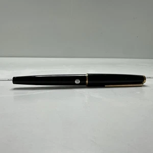 MONTBLANC MEISTERSTUCK  IN BLACK & GOLD B  PEN - Picture 1 of 15