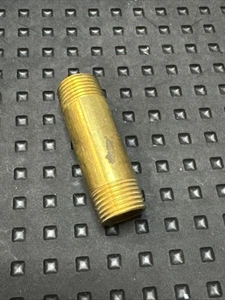 Everbilt 1/2 in. x 2-1/2 in. MIP Brass Pipe Adapter Nipple Fitting LFA-838 - Picture 1 of 2