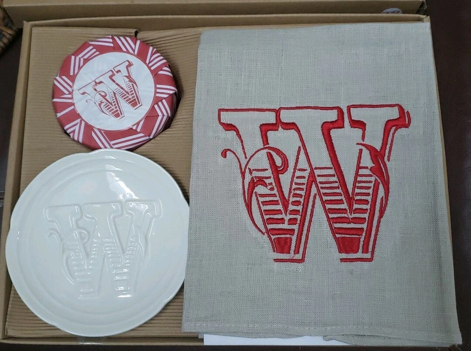 Toalha de banho Mud Pie de linho ponta dos dedos "letra W" conjunto com saboneteira NOVO - Imagem 1 de 1