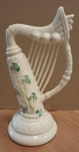 Vintage Belleek 6” Shamrock Harp handmade in Ireland 7th Gold Mark Excellent - Picture 1 of 11