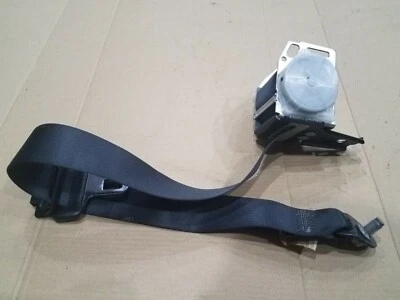 2010 Nissan Versa rear seat belt retractor OEM - Image 1 of 3