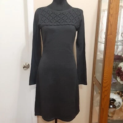 Vestido para mujer Calvin Klein pequeño gris carbón tejido detalle ganchillo manga larga Foto 1 de 4