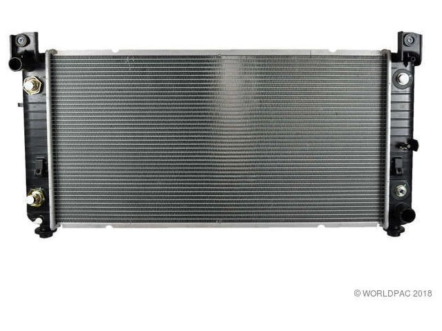 Denso 72TH32V Radiator Fits 1999-2000, 2002-2013 Chevy Silverado 1500 Foto 1 de 1