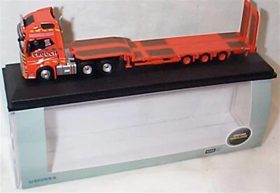 V0LV0 FH4 GXL Semi Low Loader Crouch Recovery lorry 1.76 OO scale New in Case - Image 1 of 3