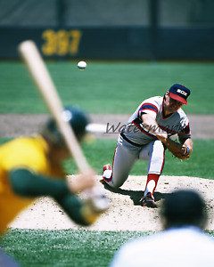 MLB Chicago White Sox Tom Seaver on Mound Batters View Color 8 X 10  Photo Pic