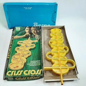 Vintage Criss Cross 1972 Board Game 70s Ideal - Picture 1 of 10