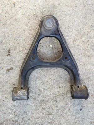 Brazo de control superior delantero Mazda Miata 1990-1997 sin ABS fabricante de equipos originales Foto 1 de 4