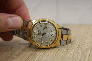 Vin Seiko 5 Automatic Mens 7009-8210 38mm Two Tone Day Date Watch - Picture 1 of 6