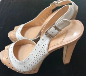 New Gianni Bini Beige and Cream High Heels. Size 8M - Picture 1 of 3