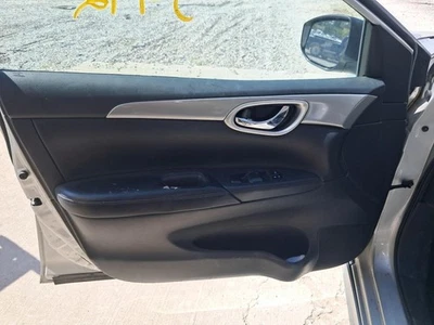 2015 Nissan Sentra Left Front Door Panel Trim Black OEM Used 434917 Foto 1 de 4