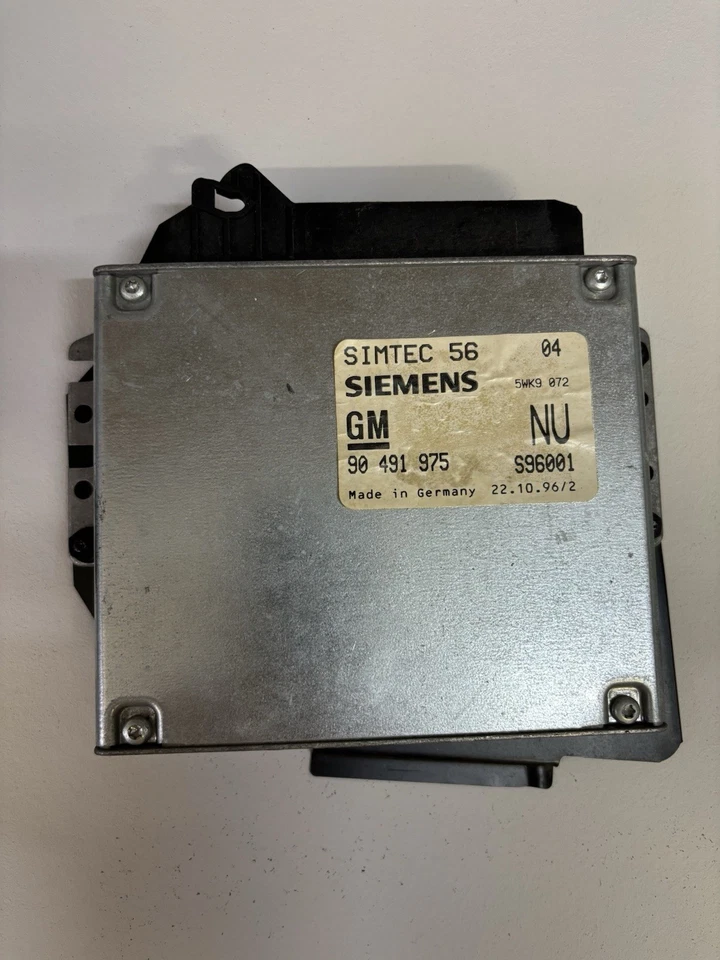 90491975 centralina motore per OPEL OMEGA BERLINA S96001 - Immagine 1 di 3