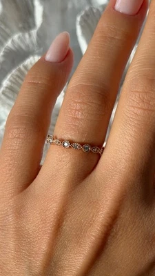 Hermoso anillo de diamantes de oro rosa de 14 quilates de 0,54 quilates talla 7 Foto 1 de 4