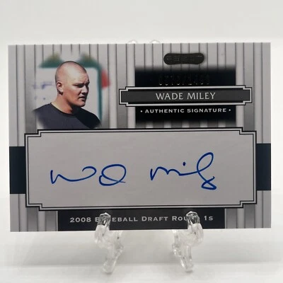 2008 Razor Signature Series #145 Wade Miley Auto 570/1499 - NM-MT - Image 1 of 3