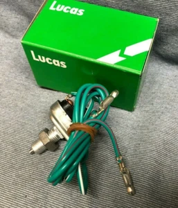 NEW MG MGB BRAKE SWITCH LUCAS LUCAS BOXED RUBBER BUMPER BHA4675 - Picture 1 of 1