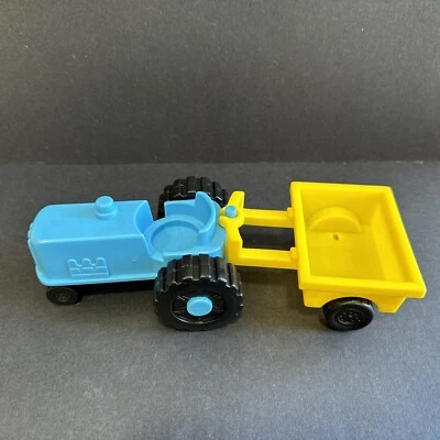 Trator e reboque de plástico vintage Battat brinquedo infantil construção educacional - Imagem 1 de 4